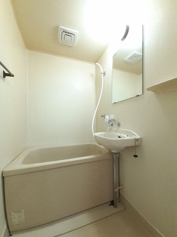 スイートハイツＢの浴室