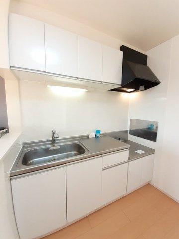 ラ・ルナ　Ⅲのキッチン