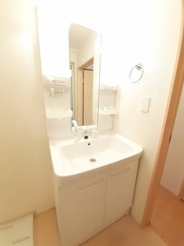 ラ・ルナ　Ⅲの洗面所