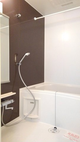 イセソラージュ　Ｄの浴室