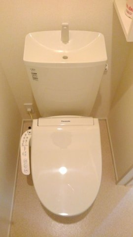 イセソラージュ　Ｄのトイレ