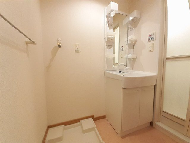 プレ・アビタシオン春日部Ⅱの洗面所