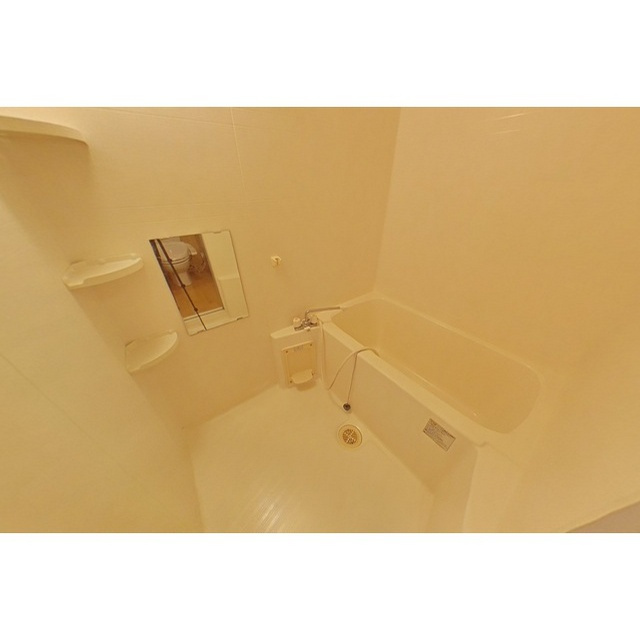 岐阜市南鶉４丁目のアパートの浴室