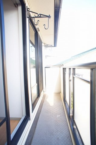 農住メゾン・プレミールＢのバルコニー