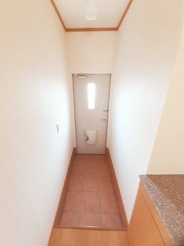 メゾン・ド・四季Ⅰの玄関