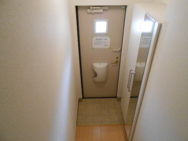 シャルロットⅣの玄関|シンプルで使いやすい玄関です