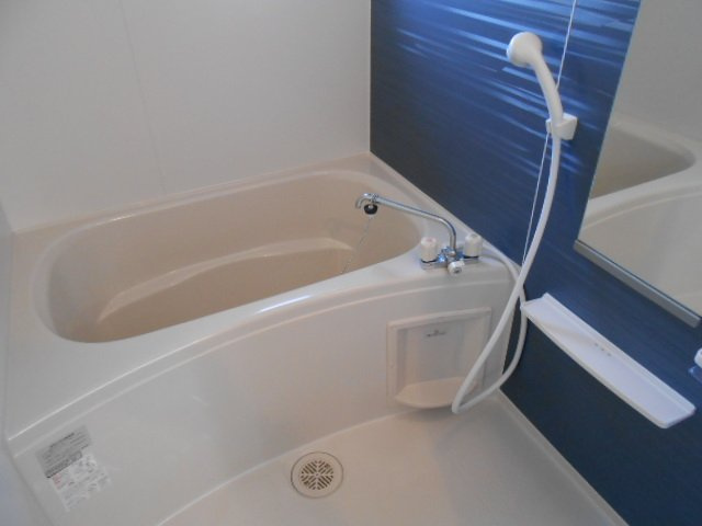 シャルロットⅣの浴室|日々の暮らしに欠かせないお風呂です