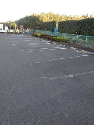 【駐車場】 | アークヒルズ知手Ｄ | カースペースがあります