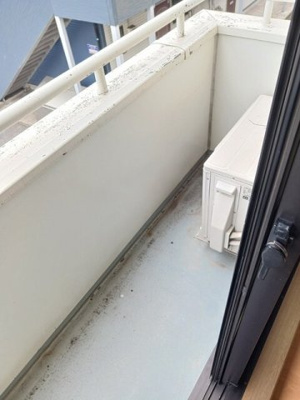 【バルコニー】 | マウントリヴァＣ | 外からの目が気にならないバルコニーで洗濯物が干せます