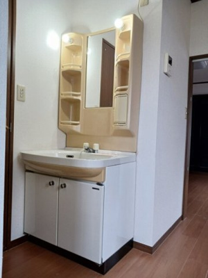 【洗面所】 | マウントリヴァＣ | コンパクトで使いやすい洗面所