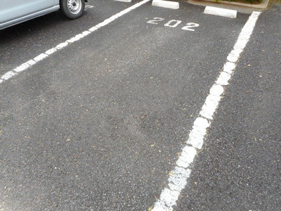 【駐車場】 | サンヴェールⅠ | 駐車場に車を止められます