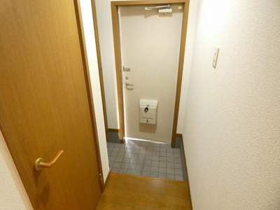 【玄関】 | ボンジュールⅠ | 毎日通る玄関はこちらです