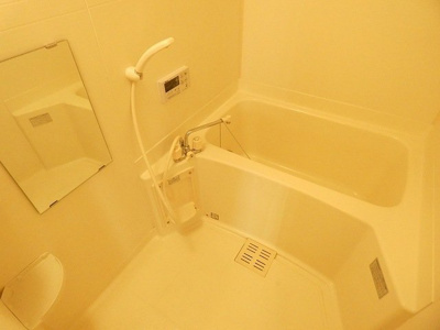 【浴室】 | ボンジュールⅠ | 日々の暮らしに欠かせないお風呂です