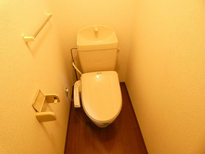 【トイレ】 | ボンジュールⅠ | 落ち着いたトイレです