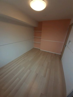 【内装】 | ルプランタ | 明るい色調の室内です