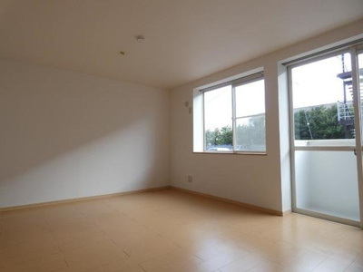 【居間・リビング】 | ファミール旭ケ丘Ⅰ | こちらの居間で趣味の時間をお楽しみください