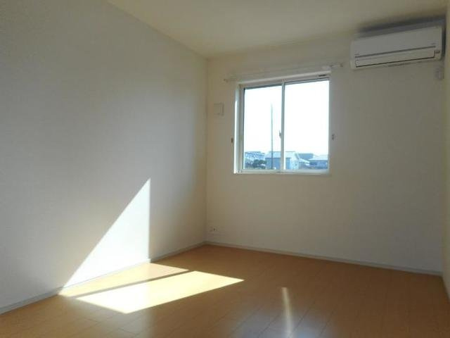 アゼリア　ソレイユの内装|おしゃれな内装です