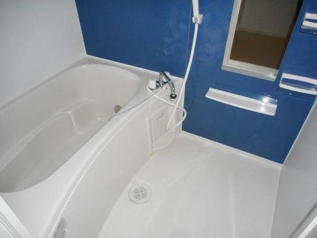 アゼリア　ソレイユの浴室|きれいなお風呂です