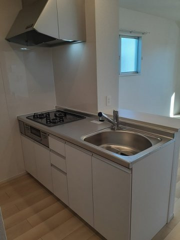 アベニールカルミアのキッチン|コンパクトなキッチンで掃除もラクラク