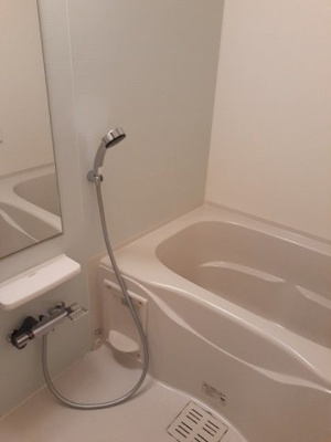 【浴室】 | ネオレジデンス | 落ち着いた空間のお風呂です