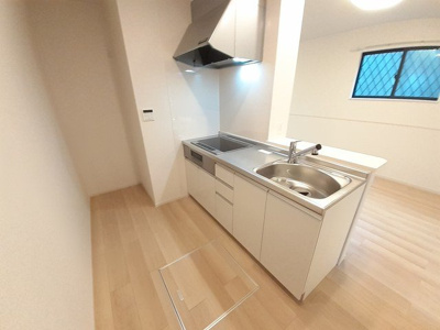 【キッチン】 | グランテージ平井 | お料理しやすいキッチンです