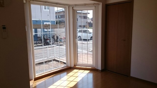 エレガンテ・Ｍ　Ⅱの内装|過ごしやすい室内です