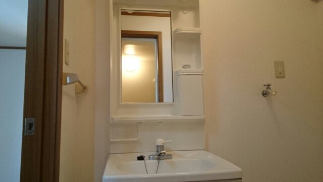 エレガンテ・Ｍ　Ⅱの洗面所|広い洗面スペース