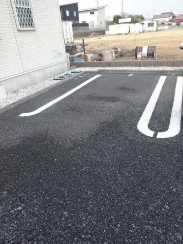 ヒルズの駐車場|駐車場完備です