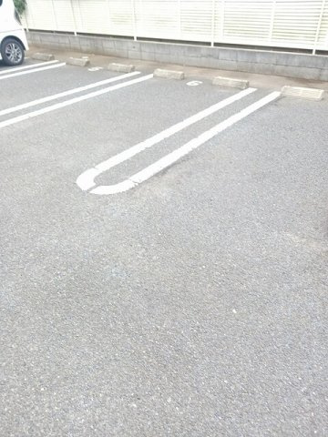 セイバリーヒルズの駐車場|カースペースがあります