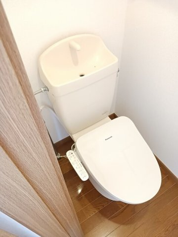 アン・プレーヌＣのトイレ|落ち着いたトイレです