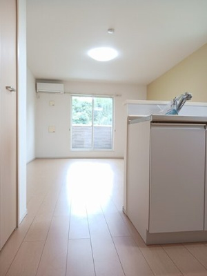 【居間・リビング】 | セカンドフルールＫＡＳＨＩＭＡ | リビングです