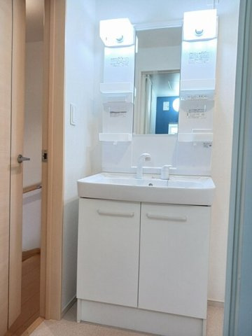 セカンドフルールＫＡＳＨＩＭＡの洗面所|忙しい朝には欠かせない洗面所です