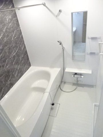 ＭＫハイツ　Ｂの浴室|日々の疲れを癒すお風呂付です