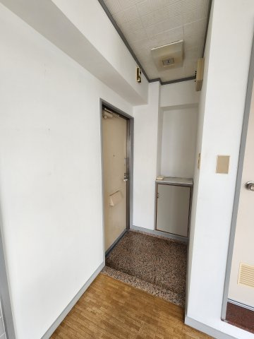 【玄関】 | ハイツ茜