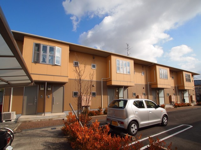 サンプレジールの外観