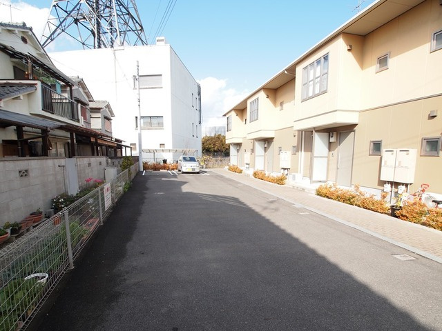 サンプレジールの駐車場