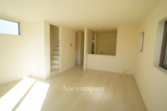 【居間・リビング】 | 東大阪市永和3丁目　【1号棟/全2棟】 | 【LDK：広々約19.7帖！】