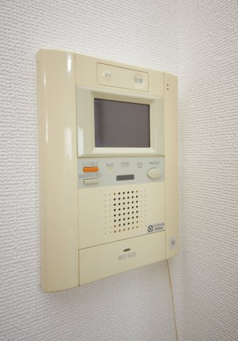 ブランドゥースのセキュリティ|別部屋同間取りのお写真となります。参考にご覧くださいませ。別部屋反転間取のお写真になります。参考にご覧くださいませ。