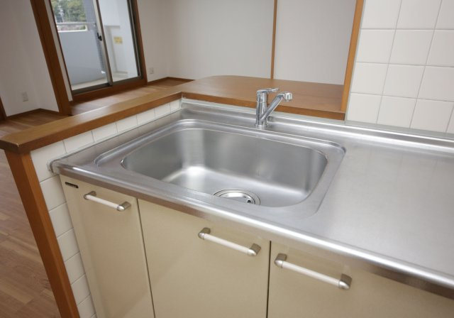 ブランドゥースのキッチン|別部屋同間取りのお写真となります。参考にご覧くださいませ。別部屋反転間取のお写真になります。参考にご覧くださいませ。