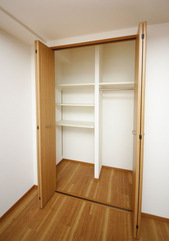 ブランドゥースの収納|別部屋同間取りのお写真となります。参考にご覧くださいませ。別部屋反転間取のお写真になります。参考にご覧くださいませ。