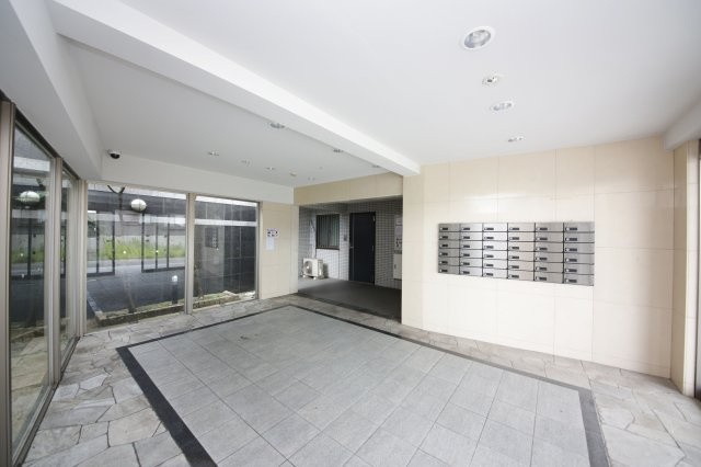 ブランドゥースのエントランス