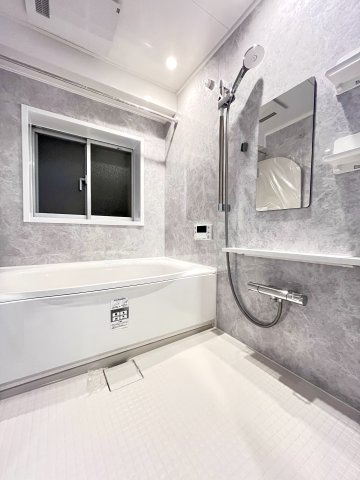 パレ千里壱号棟の浴室