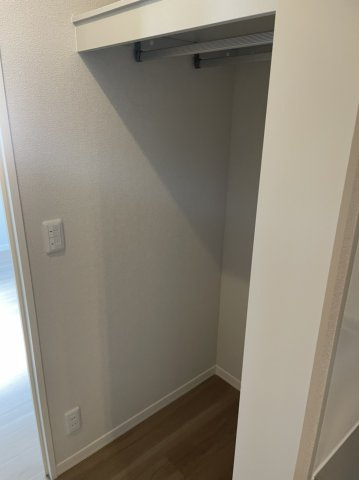 和泉市和気町１丁目のハイツの収納|専用の収納スペースです