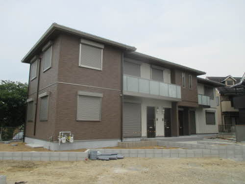 和泉市和気町１丁目のハイツの外観|外観もきれいです