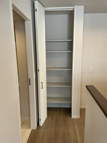 和泉市和気町１丁目のハイツの収納|収納スペース豊富です