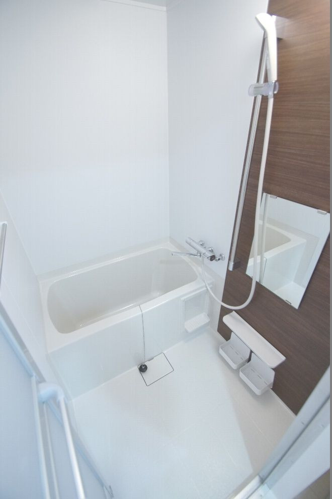 エステートモア天神の浴室