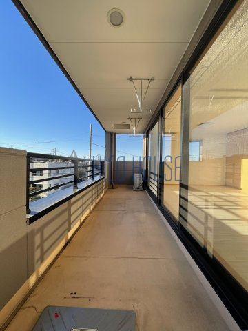 ラ・エルシオンのバルコニー