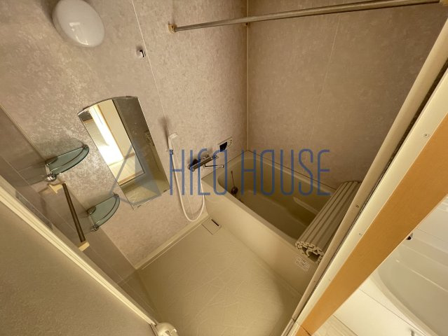 ラ・エルシオンの浴室