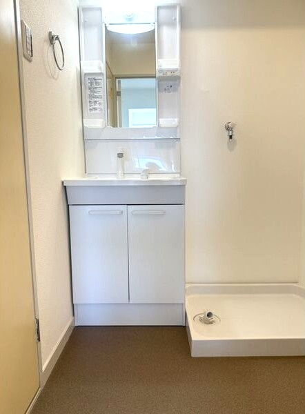 テラスレジデンス鳴海の洗面所