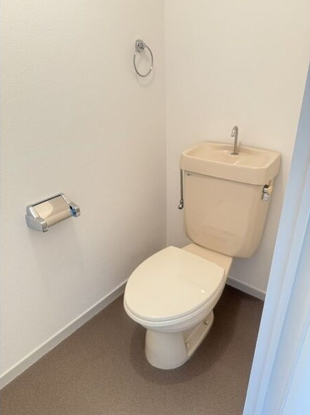 テラスレジデンス鳴海のトイレ